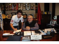 Kasımpaşa, Erhan Kartal'ı Transfer Etti