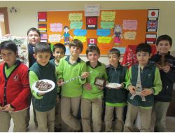 İnegöl Özel Safvet Koleji Öğrencileri Ülkeler Arası Dostluk Köprüleri Kurdu