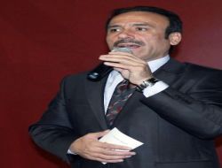 Canik Belediye Başkanı Genç: Binaların Dış Cephelerini Mercek Altına Aldık