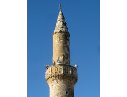 Tarihi Minare Çökme Tehlikesiyle Karşı Karşıya