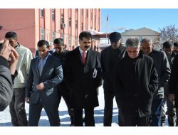 Tbmm Alt Komisyonu Üyeleri Hozat'ta İncelemelerde Bulunuyor