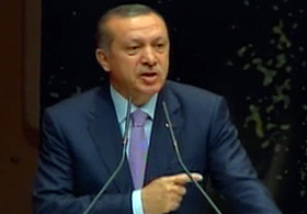 "Böyle gazeteci olur mu?"