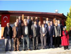 Mhp'li İzgioğlu, Şehit Ailelerini Ziyaret Etti