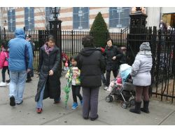 Servis Şoförleri Greve Gitti, Velilere Okul Yolu Göründü