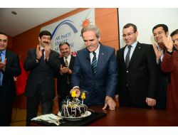 Başkan Altepe'ye Sürpriz Doğum Günü Kutlaması