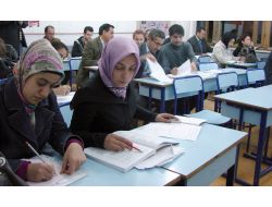 Tarihini Merak Eden Binlerce Kişi Osmanlıca Öğreniyor (Özel)