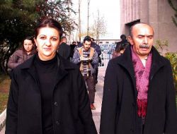 Ağar'ın Yargılandığı Davada Mahkeme, Eski Dtp'li Buldan'a Belgeleri Hazırlaması İçin Süre Verdi