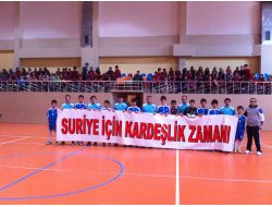 Suriye Yararına Futbol Karşılaşması Düzenlediler