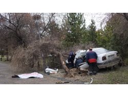 Otobüs Durağına Bıraktığı Eşini, Duraktan 30 Metre Uzakta Ölü Buldu (Özel)