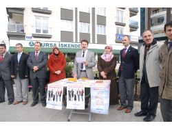 Eğitim Bir Sen, Türkiş’te Başörtüsü Serbestliği İçin Stant Açtı