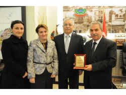 İlkadım Belediyesi’nin Sosyal Sorumluluk Projelerine Övgü