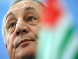 Abhaz Lider: Tiflis'in Tepkisi Umurumda Değil, Türkiye'ye Gideceğim
