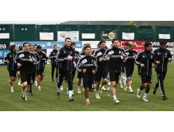 Beşiktaş, Çalışıp Kampa Girdi