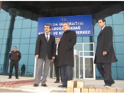 Vali Yazıcı, Kongre Ve Kültür Merkezi'ni İnceledi