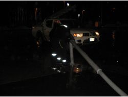 Marmaris’te Şiddetli Fırtına: Aydınlatma Direği Böyle Devrildi