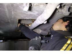 Okul Müdürünün Aracından 5 Bin Paket Kaçak Sigara