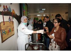 Muayene Sıranızı Beklerken Çay Ve Kek Alır Mısınız? (Özel)