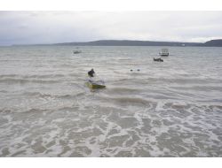 Çanakkale'de Fırtına: Tekneler Battı, Yollar Göle Döndü