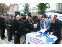 Nevşehir’de Kamuda Kıyafet Özgürlüğü İçin İmza Kampanyası Başladı