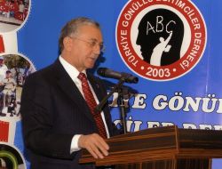 Prof Dr Hasan Gönen 'Yılın Rektörü' Seçildi