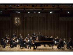 Ünlü Piyanist Anderszewski, İstanbullu Müzikseverlerle Buluştu