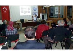 Ayak Tabanına Masaj Yaparak Migren Ve Reflüden Kurtulun