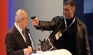 Ahmet Doğan'a silahlı saldırı