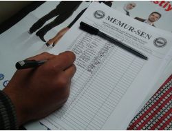 Memur-sen'den 'Kamuda Kılık Kıyafet Serbestliği' İçin İmza Kampanyası