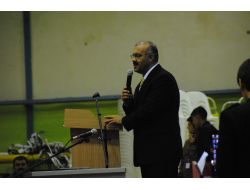 Prof. Dr. Ay: Çocuk Yetiştirmede Rol Modelimiz Peygamberimiz Olsun