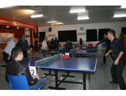 Veliler Masa Tenisi Turnuvasında Ter Döktü