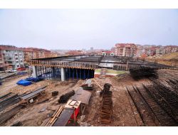 Mamak Belediyesi 3 Mahalle İçin 5 Yıldızlı Kompleks Yapıyor