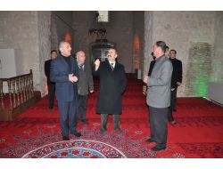 Vali Aydın, Tarihi Ulu Cami'de Restorasyon Çalışmalarını Denetledi