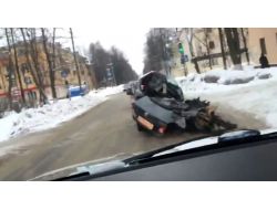 Rusya’da Sarhoş Sürücü Pert Araçla Polisten Kaçtı