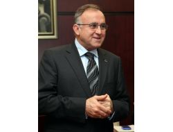 Başkan Güzelbey’den Gazianteplilere 2013’te İki Proje Sözü