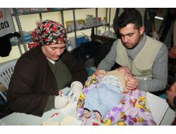 Türk Sağlık Ekibi, Suriye’nin Kah Kasabasında Sağlık Taraması Yaptı