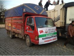 Suriyeli Sığınmacılara Bir Yardım Eli De Oğuzeli’nden
