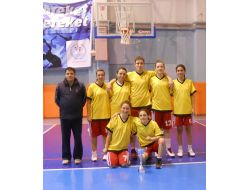 Niğde Atatürk Lisesi Yarı Finalde