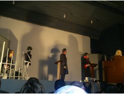 'Müdafaa' Oyunu Büyük İlgi Gördü