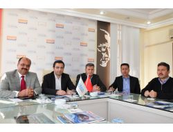 Albiad’lı İşadamları Arap Emirlikleri Ülkeleriyle Karşılıklı İş Görüşmesi Yaptı