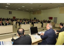 Vali Karaloğlu: Van'ın Nüfusu Azalmadı, 2.1 Oranında Arttı