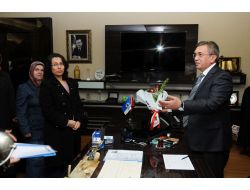 Nezaket Hanımevi Üyelerinden Başkan Çetin’e Ziyaret