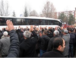 165 Vatandaş Umre İçin Kutsal Topraklara Yolcu Edildi