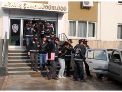 Malatya'da Vatandaşları Telefonla Dolandıran 5 Kişi Yakalandı