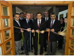 Ağaç Oyma, Web Tasarımcılığı Ve Fotoğraf Sergisi Açıldı