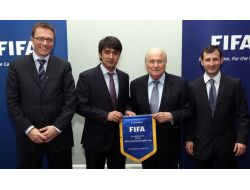 Tacikistan’dan Blatter’e Davet