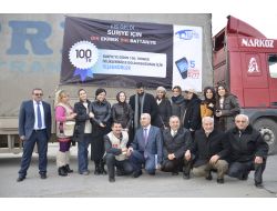 Kimse Yok Mu'nun 100'ncü Tır'ını Suriye'ye Sanatçılar Uğurladı