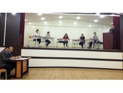 ÖĞRENCİLER FELSEFEDE YARIŞTI