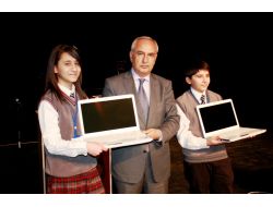 Öğrenciler Sağlıkta Yarışarak Bilgisayar Kazandı