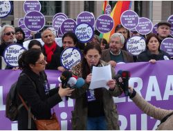 Adliye Önünde Pınar Selek İçin Beraat İstediler