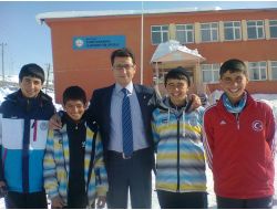 Genç Kayakçılar Durer’i Ziyaret Etti